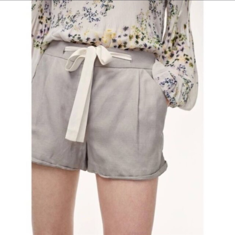 Wilfred Free Allegra Linen Blend Tie Waist Shorts - Size 4
